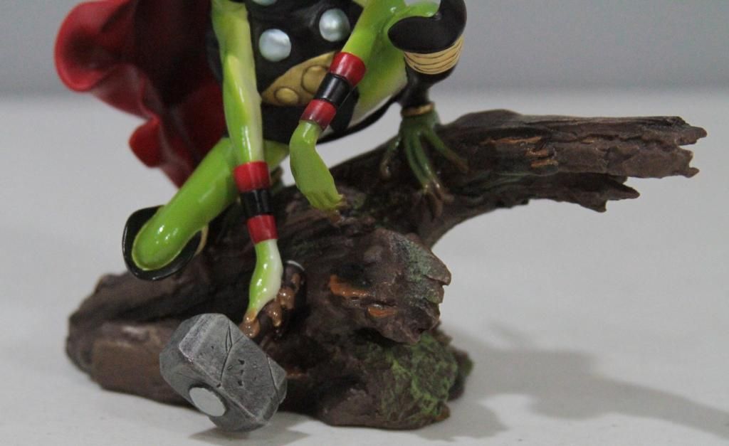 thor frog diorama